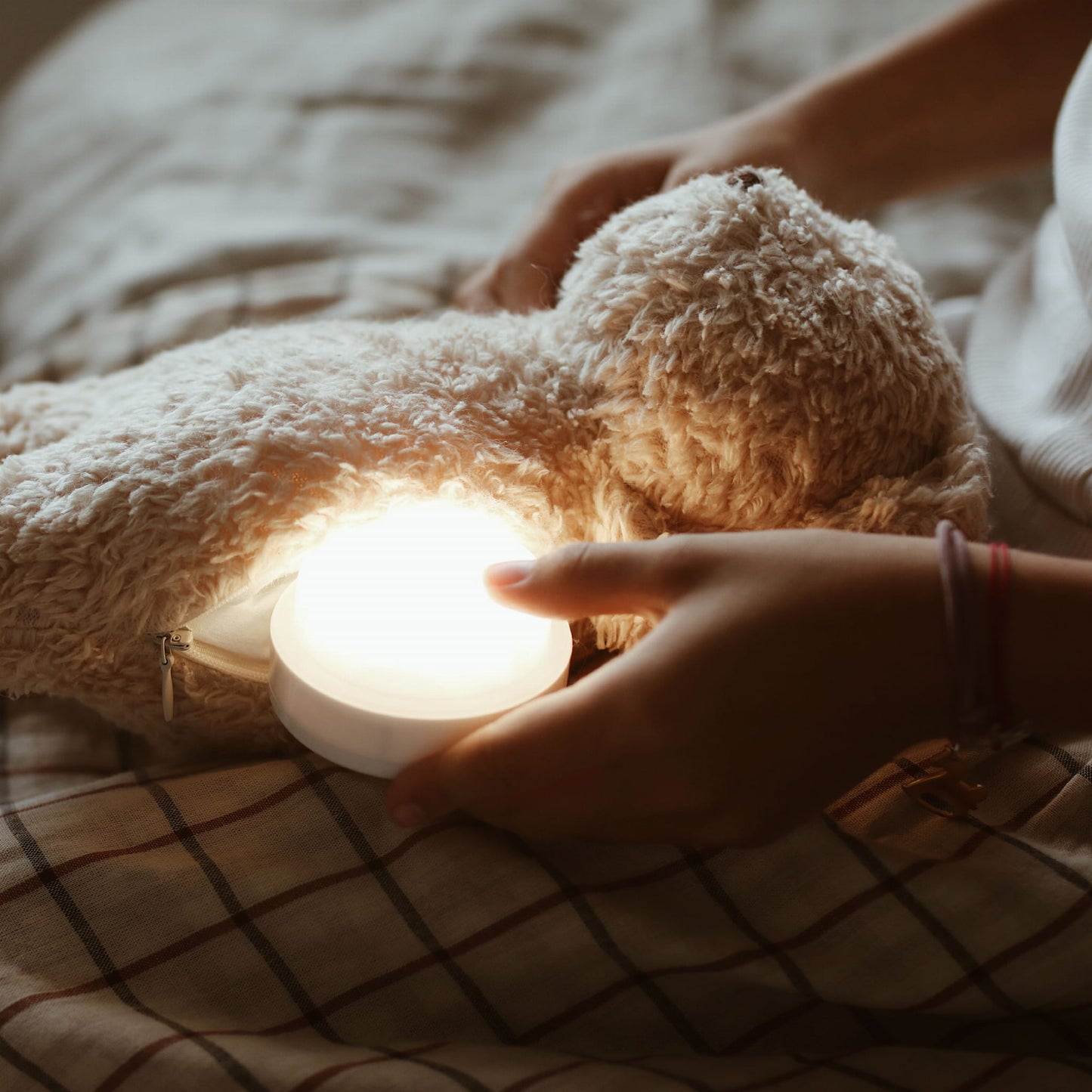Moonie organic humming bear verschillende kleuren