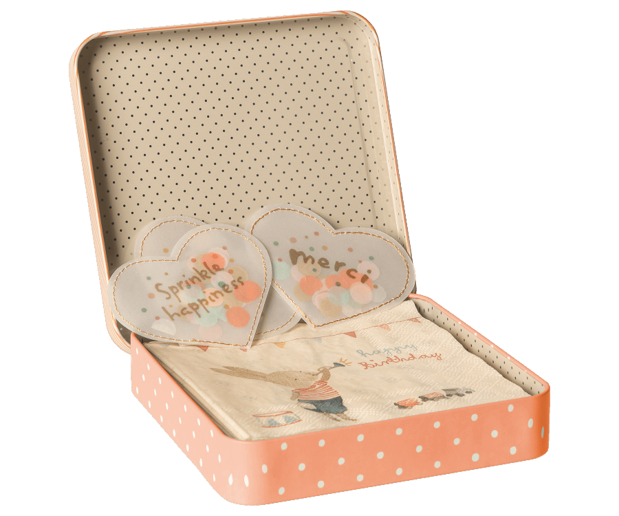 maileg party kit happy day