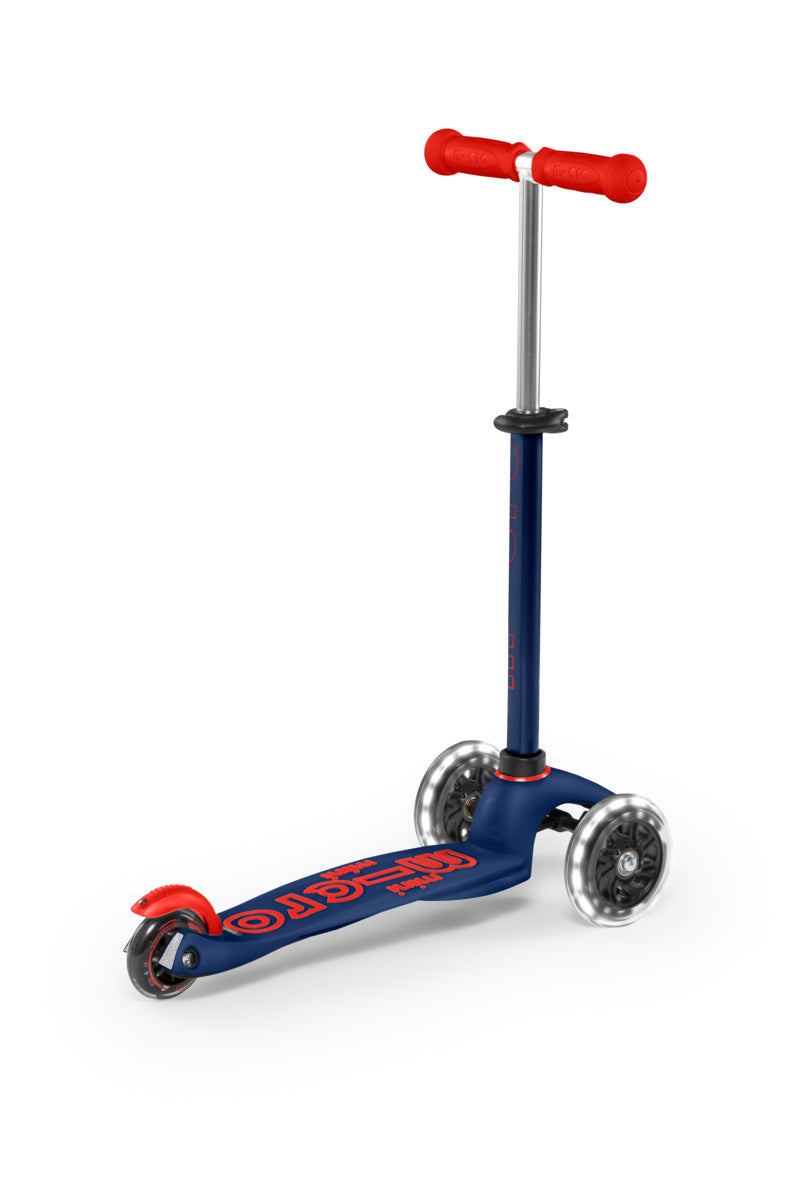 micro step MINI deluxe LED navy blue 2+